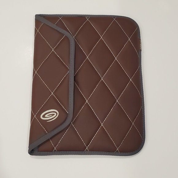 LIKE NEW Timbuk2 Case for iPad & Most Other Tablets Kindle Incl Kindle Touch - Picture 1 of 8